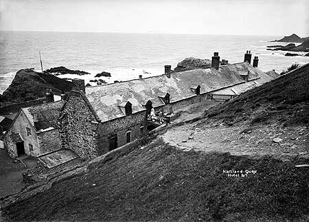 Vintage black & white picture of Hartland Quay Hotel